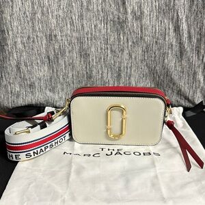 Marc Jacobs Snapshot Crossbody Bag in Cream and Red